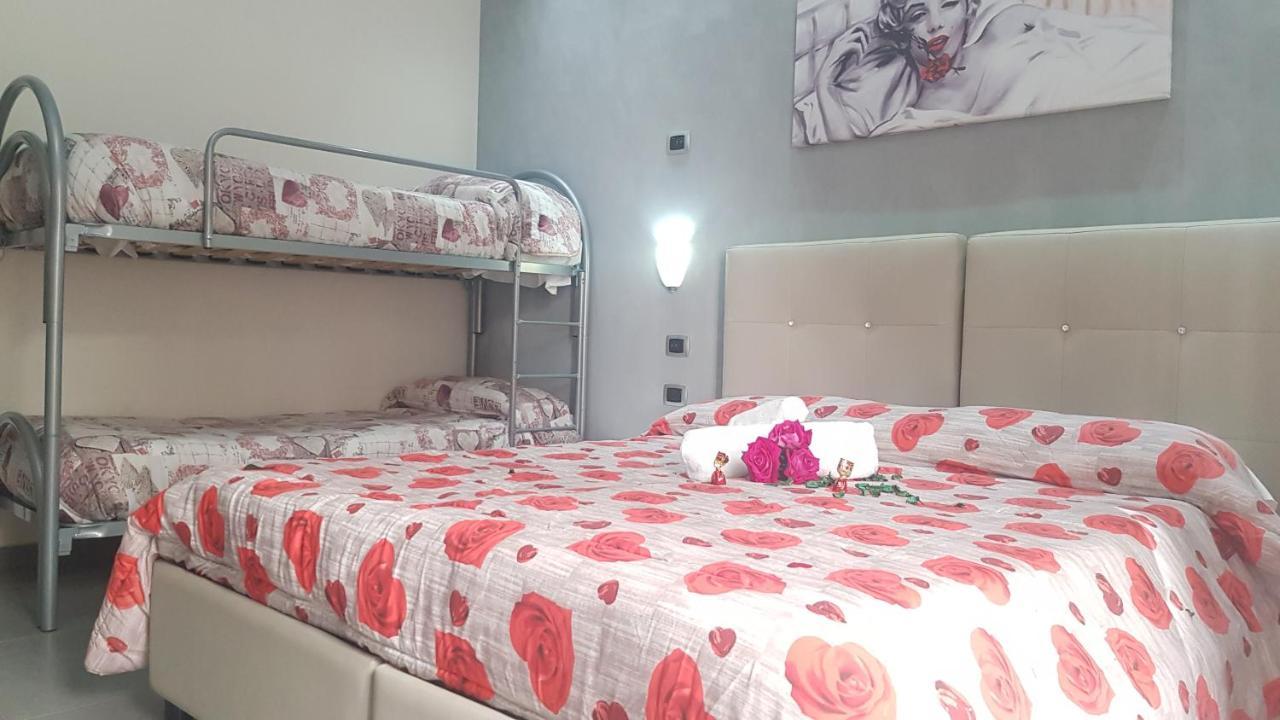 Donn'Anna Suite Napels Buitenkant foto