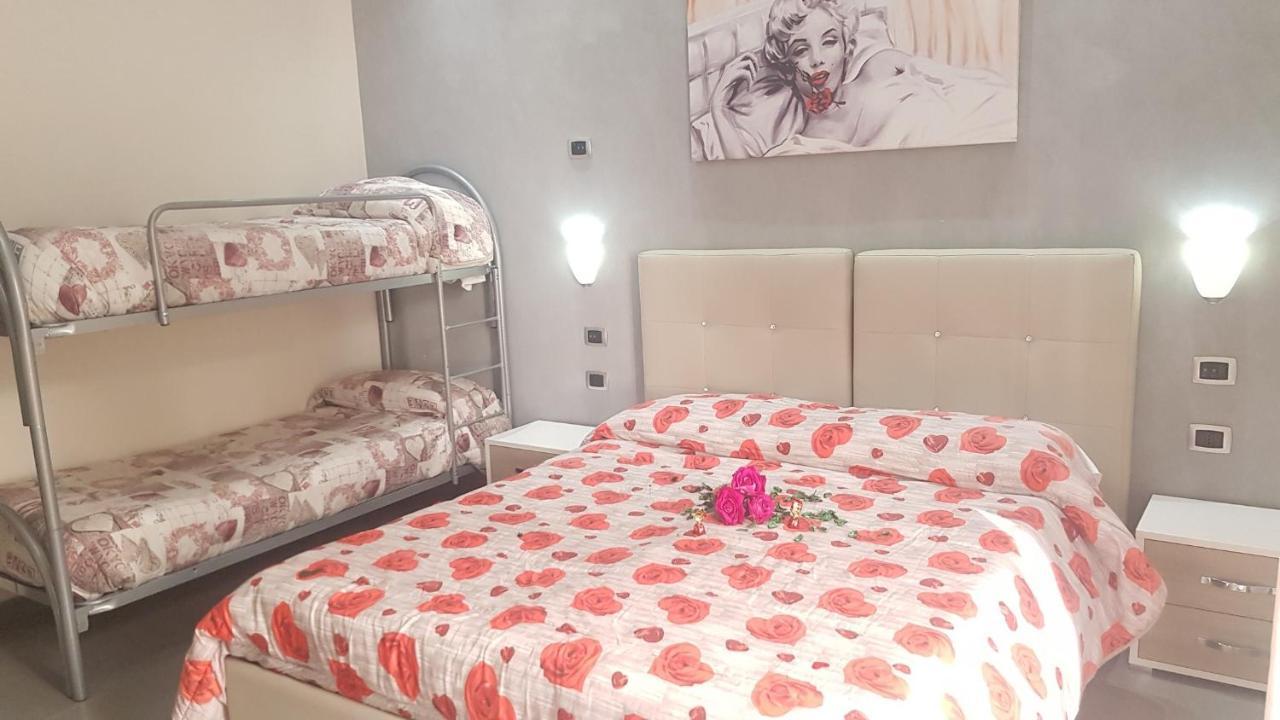 Donn'Anna Suite Napels Buitenkant foto