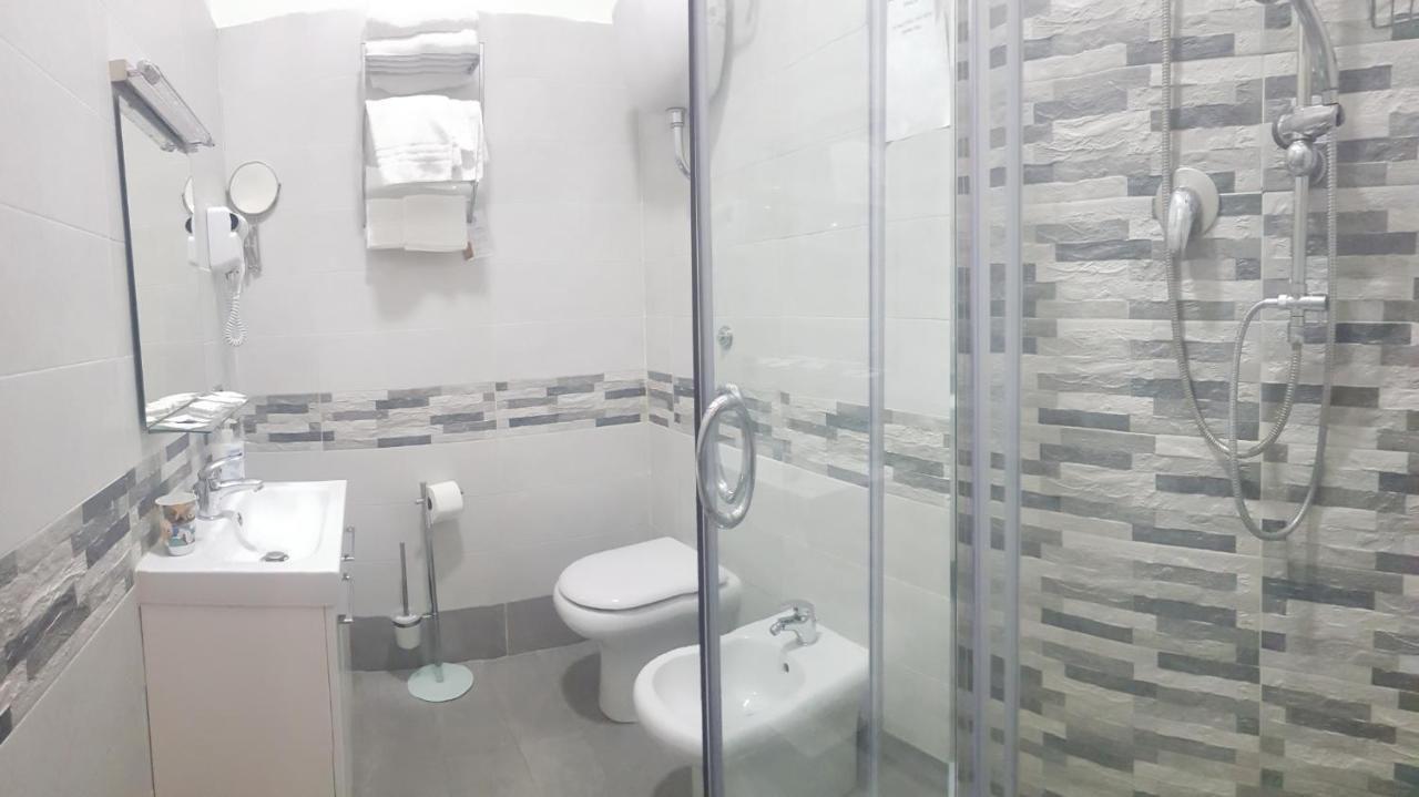 Donn'Anna Suite Napels Buitenkant foto